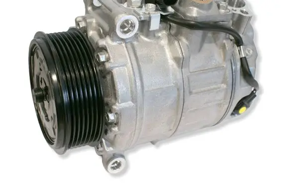 Mercedes-Benz CLS C219 Air conditioning (A/C) compressor (pump) A0012308611 A0012303211 A0022305811