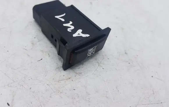 Toyota Corolla Verso AR10 Electric window control switch 157438 4751A41