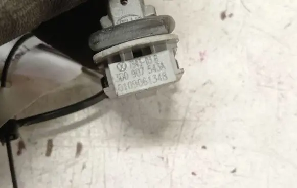 Audi A4 S4 B8 8K Interior temperature sensor 3D0907543A