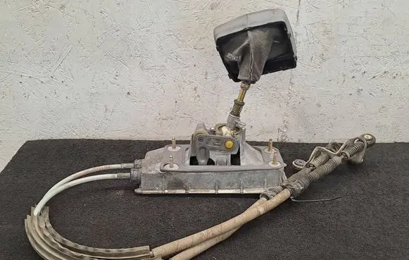 Volkswagen Polo Gear shifter/selector 6Q0711049AB 6Q0711266C 6Q0711061
