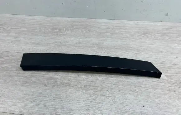 Porsche Cayenne (92A) Rear side glass trim 95855938210 95855938210GW1 7P5853382A