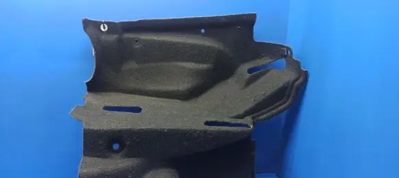 Trunk/boot lower side trim panel