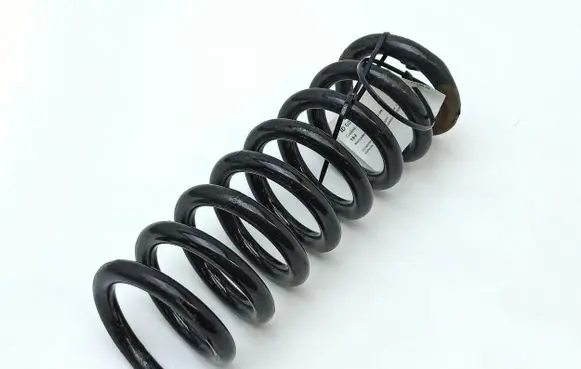 Mercedes-Benz C W203 Rear coil spring