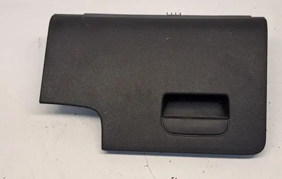 Volkswagen Golf Plus Glove box lid/cover 5M1858719