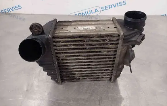 Skoda Octavia Mk1 (1U) Intercooler radiator 1J0145803F