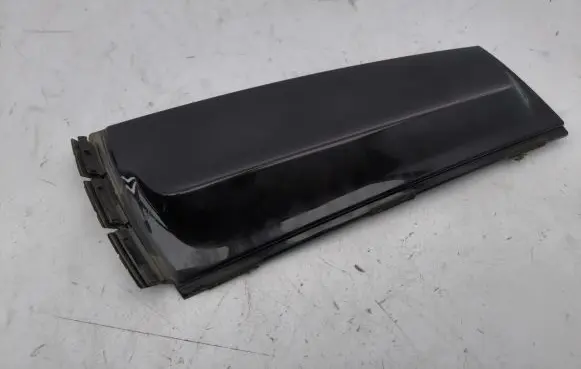 Mini Cooper Countryman R60 Tailgate/trunk side cover trim 9801548