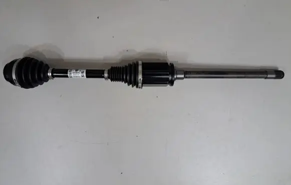 BMW 6 G32 Gran Turismo Front driveshaft 8648150