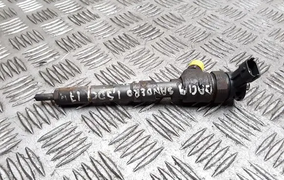 Renault Sandero II Fuel injector 0445110652