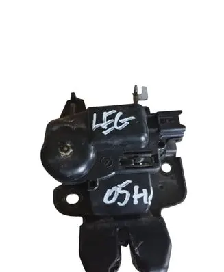 Subaru Legacy Tailgate/trunk/boot lock/catch/latch