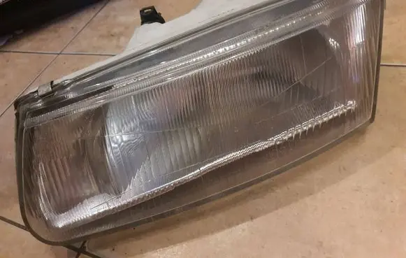 Mitsubishi Carisma Headlight/headlamp 082141153L 2141153L 029981