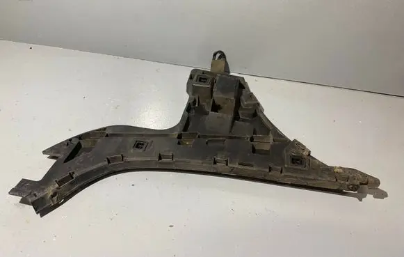 Volvo S80 Rear bumper mounting bracket 31213294