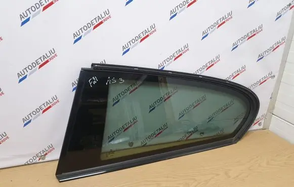 BMW 1 F20 F21 Rear side window 7267909 43R001108