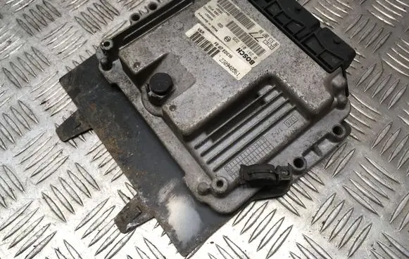 Peugeot 206 Engine control unit/module 0281011225 9651398780 1039S02459