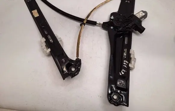 BMW X3 F25 Front door window regulator with motor 51357382135