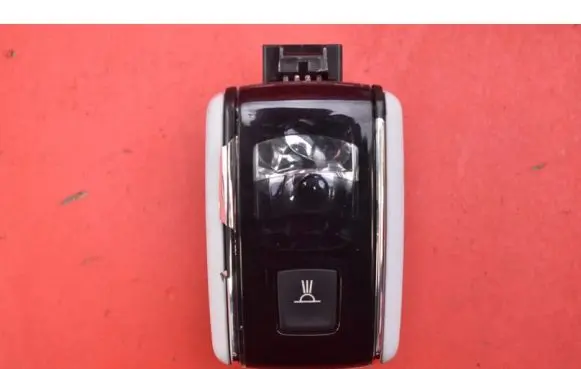 Peugeot 508 RXH Boot/trunk interior light 8956410