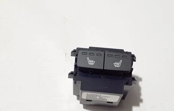Volvo XC40 Seat heating switch 31456674