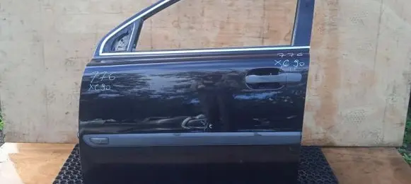 Volvo XC90 Front door