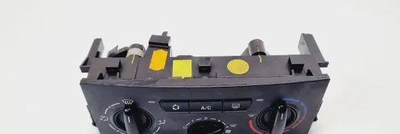 Peugeot 207 CC Climate control unit 69917002