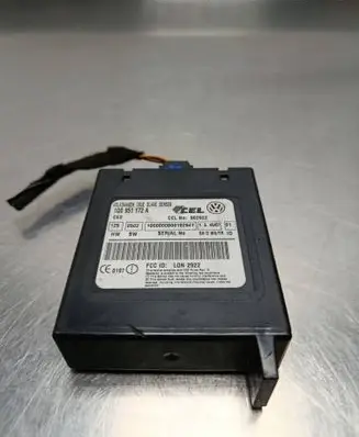 Volkswagen Eos Alarm control unit/module 1Q0951172A