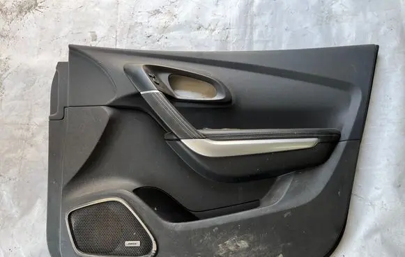 Renault Kadjar Front door card panel trim 809008714R