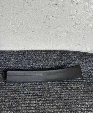 BMW X2 F39 Rear sill trim cover 7326812 51477326812