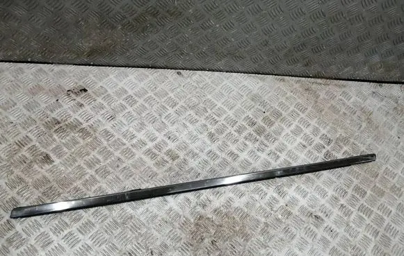 Fiat 500X Front door trim (molding)