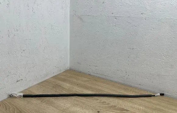 Front door cable line