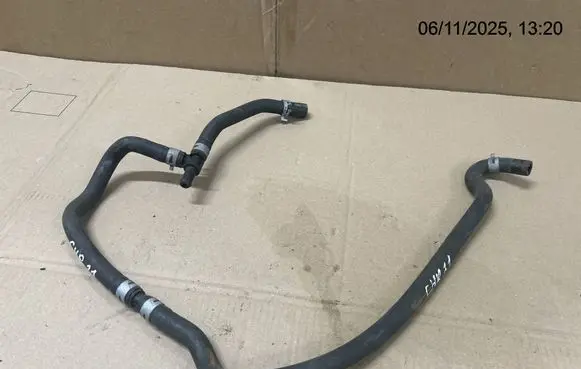 Toyota C-HR I Engine coolant pipe/hose