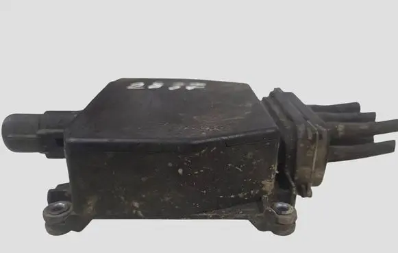 Volkswagen Caddy Turbo solenoid valve 6Q0131075 03G131051AH