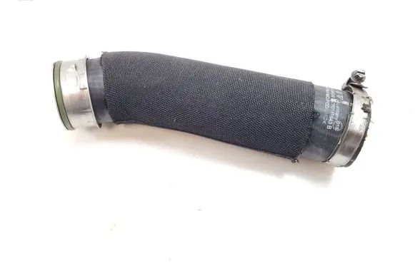 Porsche Cayenne (92A) Intercooler hose/pipe 7P0145943B