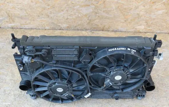Ford Kuga II Radiator set EJ738005A PA66GF308
