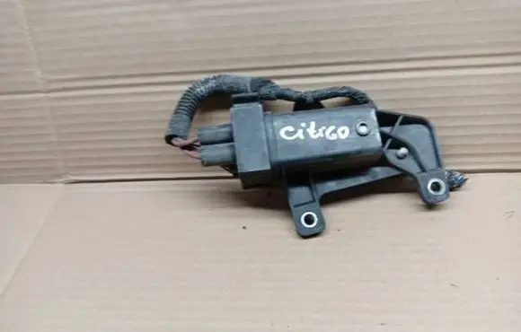 Skoda Citigo Coolant fan relay 1S0919506 070515 HW01H002