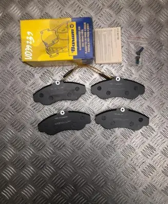Peugeot Boxer Brake pads (rear) LP0878