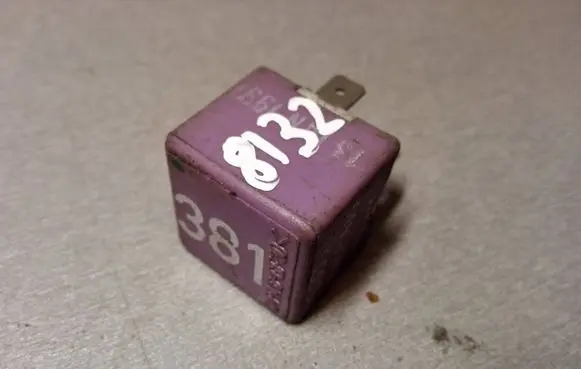 Audi A6 S6 C5 4B Other relay 431951253G 899516 899516000