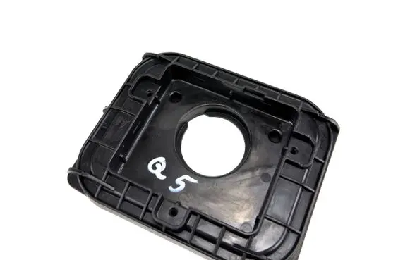 Audi Q5 SQ5 8R Headlight/headlamp dust cover 8R0941607A 8R0941607