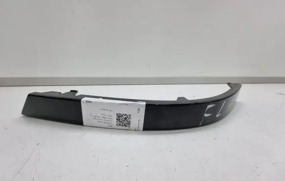 BMW 7 E65 E66 Rear/tail light trim molding 7155446 51127155446