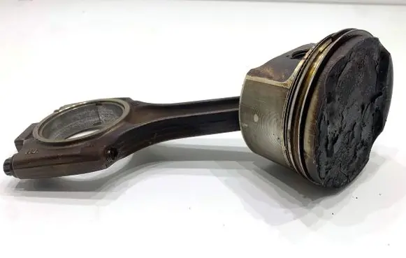 Porsche Cayenne (9PA) Piston with connecting rod 