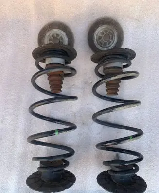 Mercedes-Benz V Class W447 Rear coil spring A447