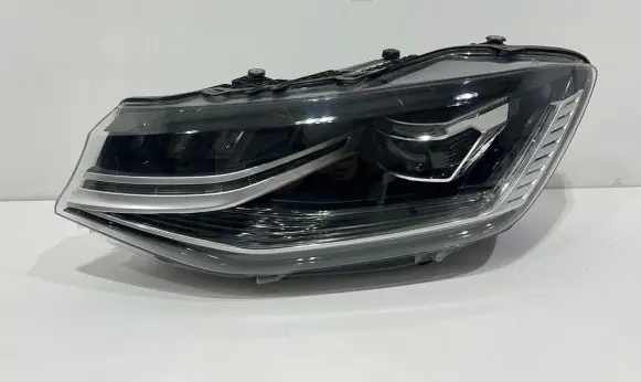 Volkswagen Caddy Headlight/headlamp 2K8941773