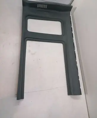 (D)pillar trim (top)