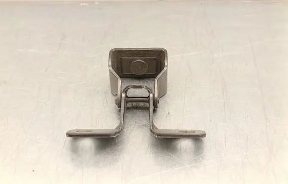 Citroen C4 III e-C4 Tailgate/trunk/boot hinge 9832800680