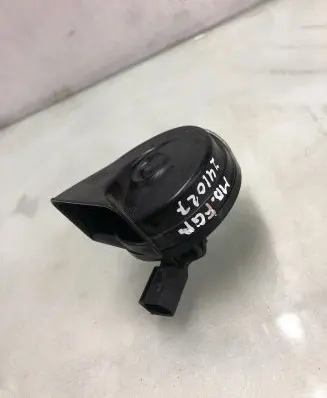 Mercedes-Benz EQA Horn signal A2475403306
