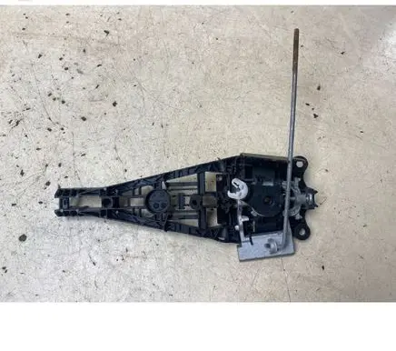 Opel Insignia A Front door exterior handle/bracket PBTGF302P PBTGF302