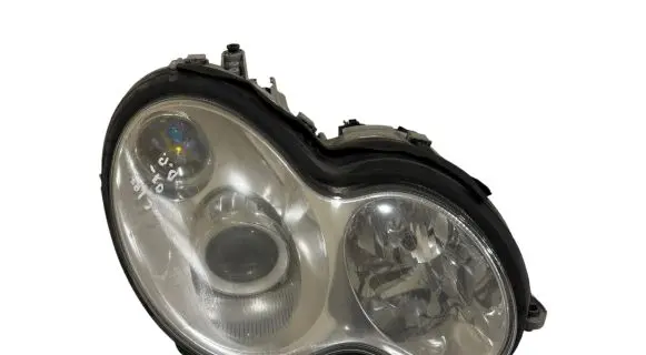 Mercedes-Benz C W203 Headlight/headlamp