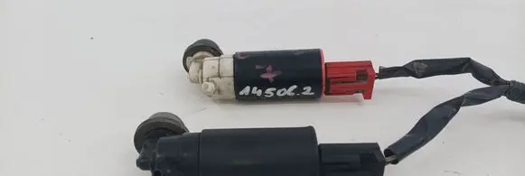 Toyota Avensis T250 Windscreen/windshield washer pump