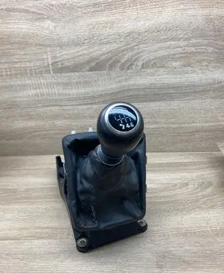 Opel Vectra C Gear shifter/selector 0512061598 055557639