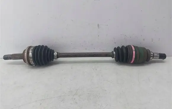 Toyota Yaris Front driveshaft 