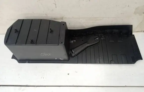 BMW X5 F15 Tool box 7284306