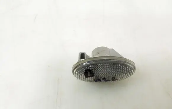 Mercedes-Benz Vito Viano W639 Front fender indicator light A6398200021