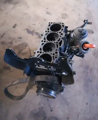 Audi A4 S4 B7 8E 8H Engine block BRE
